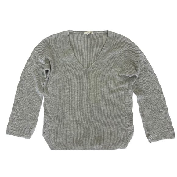 Skin Sweater Medium Gray V Neck Long Sleeve Minimal Cozy Basic - Picture 1 of 4